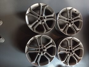 Slušné 19" al disky ORIGINAL Ford Focus ST MK3 2015- - 2