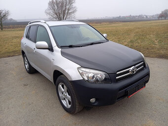 Toyota Rav4  2.2D-4D 100kw+klima+4x4+Navi+Servis - 2