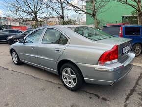 Volvo S60 2.5T AWD - 2