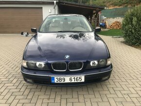 BMW  e39  535i  V8  manuál  - 2