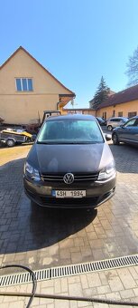 VW Sharan 2.0Tdi 110kw, xenony, parkov. kamera - 2