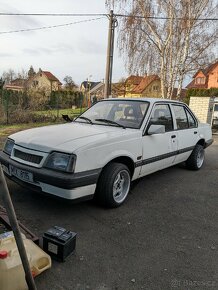 Opel ascona C - 2