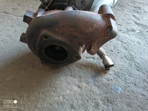 Turbo Audi A6 2.7 TDI 140 kw HGR 059145721D - 2