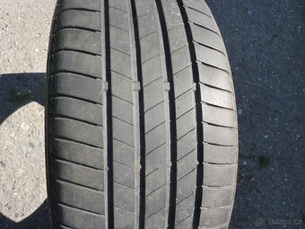 2x letní pneu Bridgestone 235/45 R18 -obě za 250,- - 2