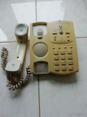 Retro telefon - 2