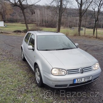 Volkswagen golf 4 1,8 benzín automat - 2