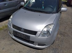 Suzuki swift 1,3 /  3DV / rok 2007 - 2