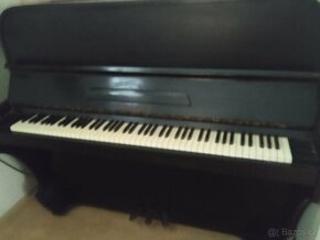 Piano zn. Brož - 2