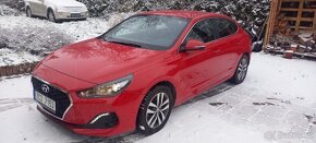 Hyundai i30 FASTBACK 1,6 - 100kW, 18tis km - 2