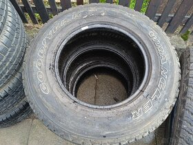 Goodyear Wrangler 245/75 R17 - 2