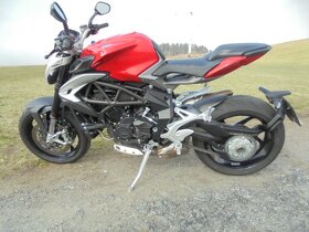 MV AGUSTA 800 BRUTALE R.V. 2016 - 2