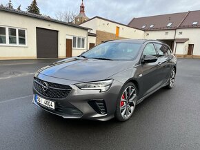 OPEL INSIGNIA SPORTS TOURER 2.0GSI 4x4 rv.2022 - 2