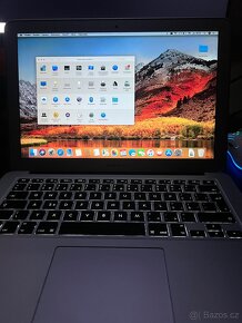 Macbook Air 2017 13,3 - 2