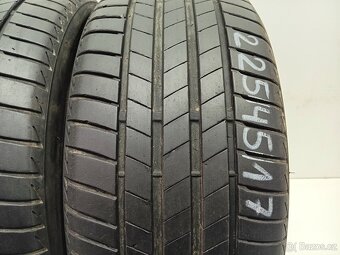 2ks letní pneu 225/45/17 Bridgestone - 2