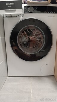 Pračka Siemens iQ500 WG44G2Z3CS smartFinish bílá - 2