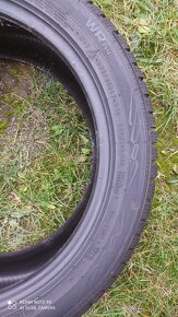 Zimní pneu 225/45 R17 - 2