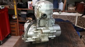 Motor 250ccm - 2