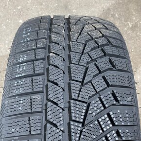 NOVÉ Zimní pneu 215/45 R17 91V Sailun - 2