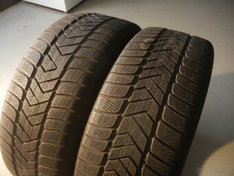 Zimní pneu Pirelli 235/50R19 - 2