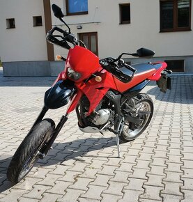 Yamaha XT125X - 2