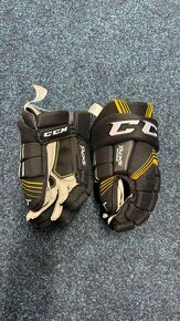 VÝPRODEJ - NOVÉ HRÁČSKÉ RUKAVICE CCM TACKS 5092 JUNIOR - 2