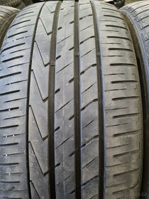 Hankook Ventus S1 evo 2 SUV 235/50 R19 - 2