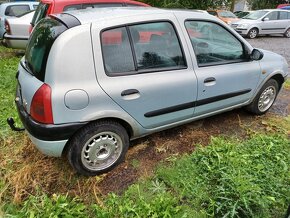 Renault Clio 1,4 i - 2