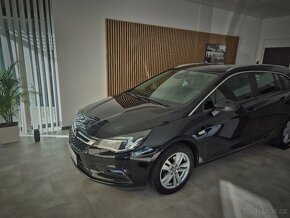 Opel Astra 1,6 CDTi EDITION - 2