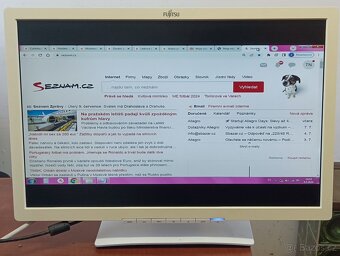 Monitor,22" Fujitsu B22W-7 bílý včetně napájecího kabelu. O - 2