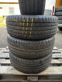 Letní pneumatiky Falken 215/50/18 - 2