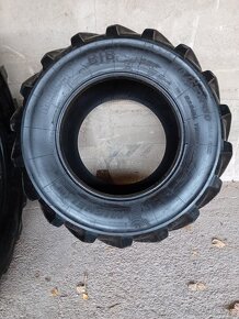 Pneumatiky na traktor MF 900/50 R42 a 710/55 R30 - 2