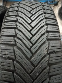 Zimní pneumatiky Michelin 215/55 R17 98V - 2