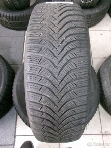 215/65 R16 HANKOOK (5,5-6mm) č.14866 - 2