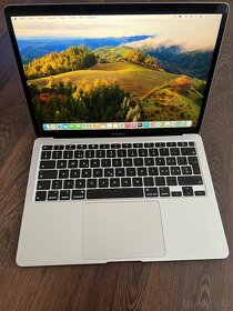 MacBook Air i5/8GB/512GB Silver, záruka - 2