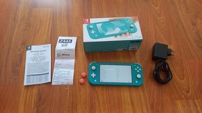 Prodám Nintendo Switch Lite v záruce - 2