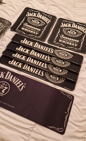 Prodám nové věci a barové podložky Jack Daniel´s - 2