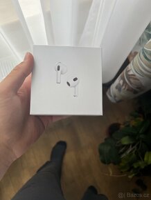 AirPods 3 - 2