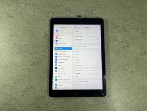 Apple iPad 9.7 (2018) 128GB - 2