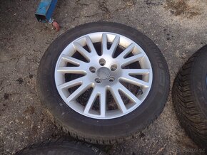 Org.alu kola 17"Audi A6 4f et 42 5x112 se zimními pneu - 2