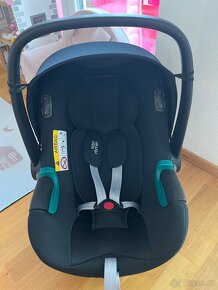 Britax Römer Baby-Safe iSense - Space Black - 2