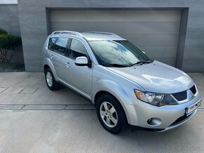 Mitsubishi Outlander 2.0 TDi 4x4 Rv.2008 103Kw - 2