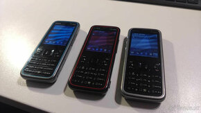 3x Nokia 5630 XpressMusic, TOP stav, bohaté příslušenství - 2