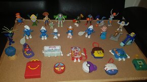 Figurky McDonald's  Šmoulové Toys story atd - 30 kusů - 2