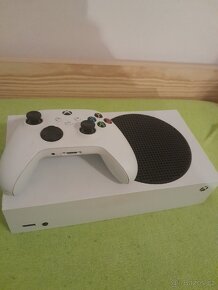 Prodám xbox + 1 ovladac - 2