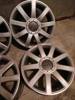 4ks alu disky orig. Audi 5x112 r18 - 2