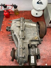 Rozvodovka Jeep Grand Cherokee SRT8 6.1 NV146 Transfer case - 2