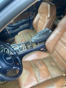 Audi a8D3 4.2 mpi - 2