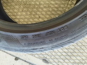 Pneu Goodyear R 18" - 2