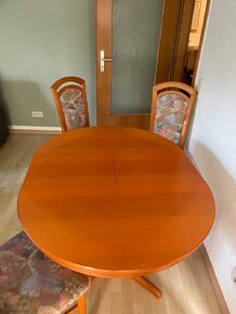 Jídelní stůl kulatý, rozkládací a 4 židle - 2