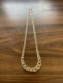 Zlatý náhrdelník - 2